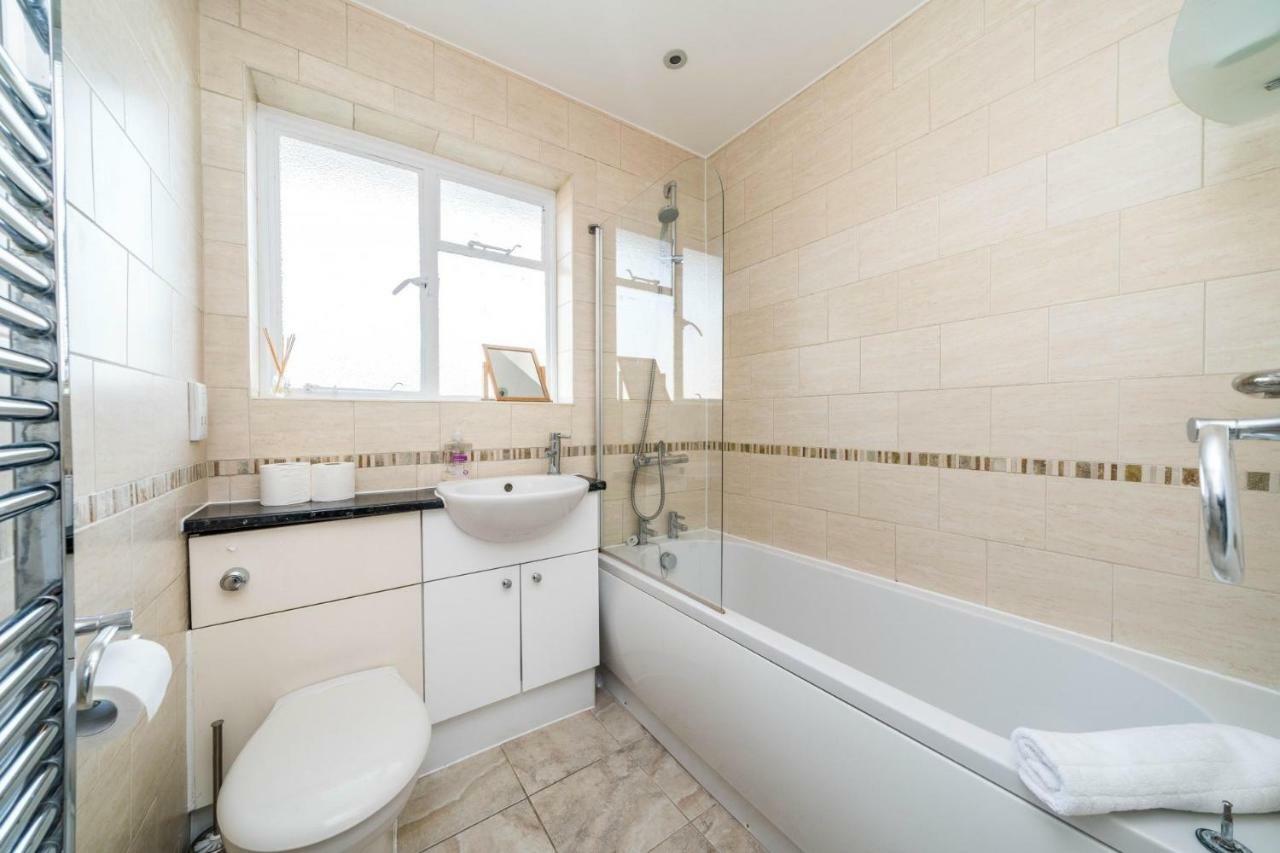 New 2Bd Flat Heart Of Battersea - Close To Station London Exterior photo